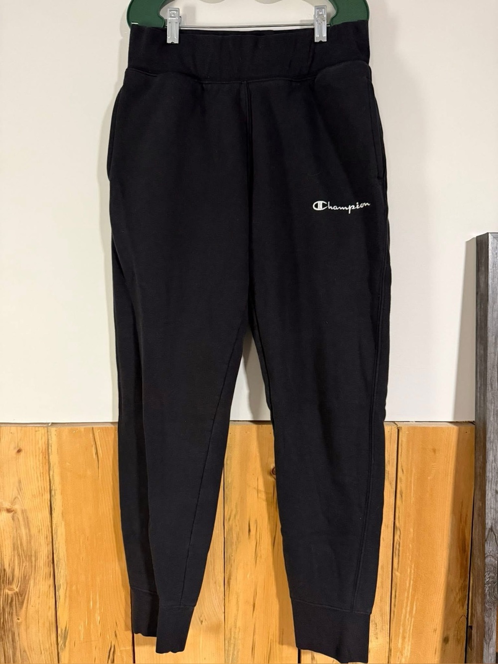 Small • Champion black sweatpants
